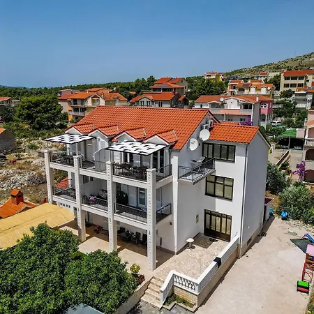 Apartman Neda *